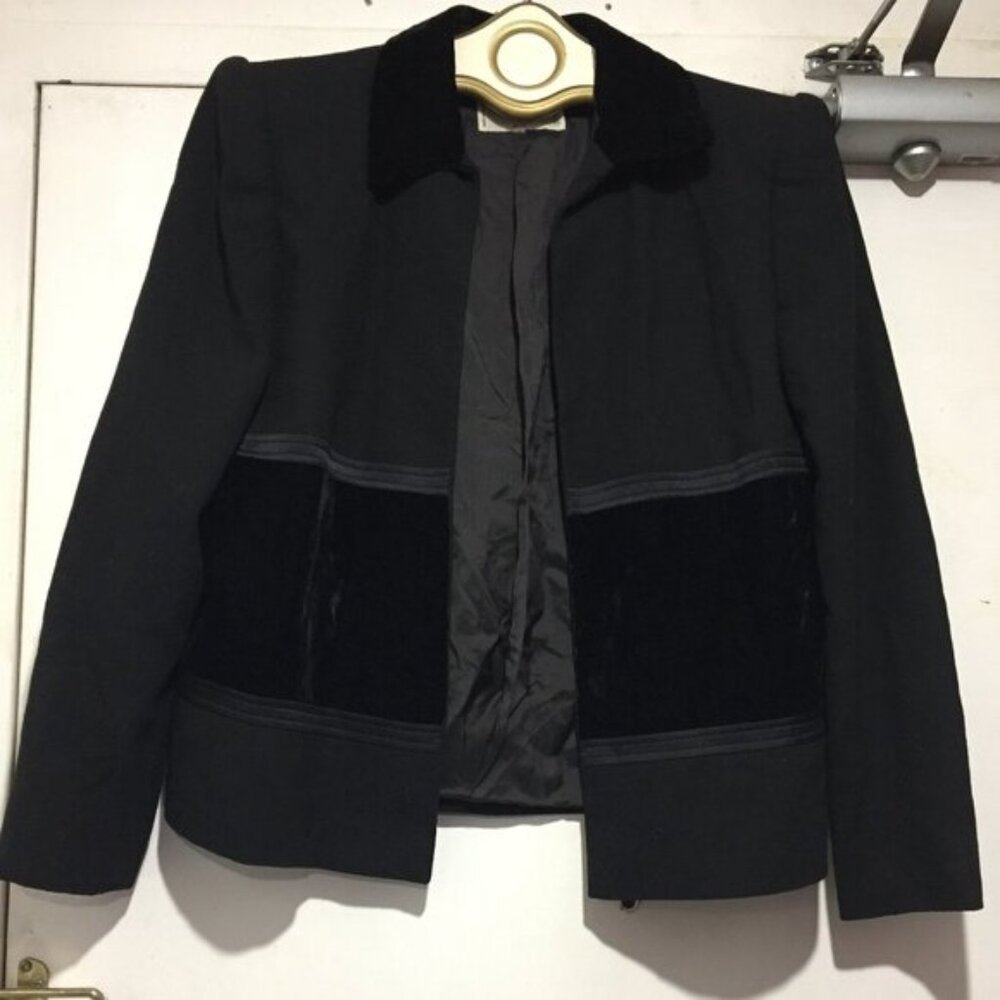 VINTAGE VALENTINO MISS V OPEN FRONT WOOL JACKETS SIZE S